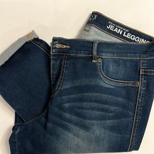 NY&Co Jean Leggings. Dark wash. Never worn. Cuffed ankle